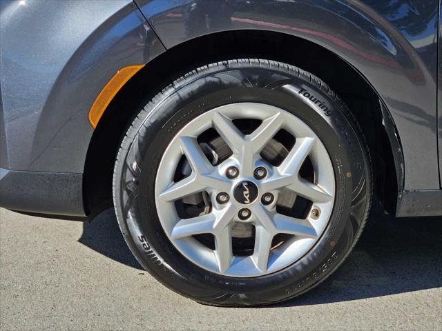 used 2022 Kia Soul car, priced at $16,556