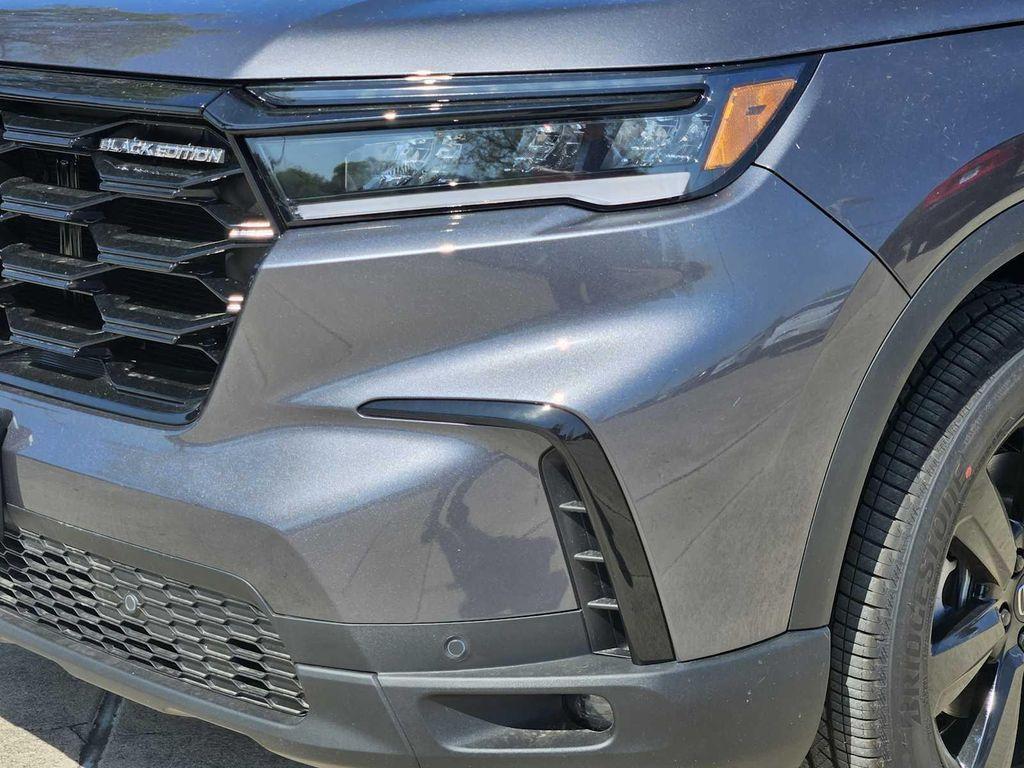 new 2025 Honda Pilot car, priced at $56,030