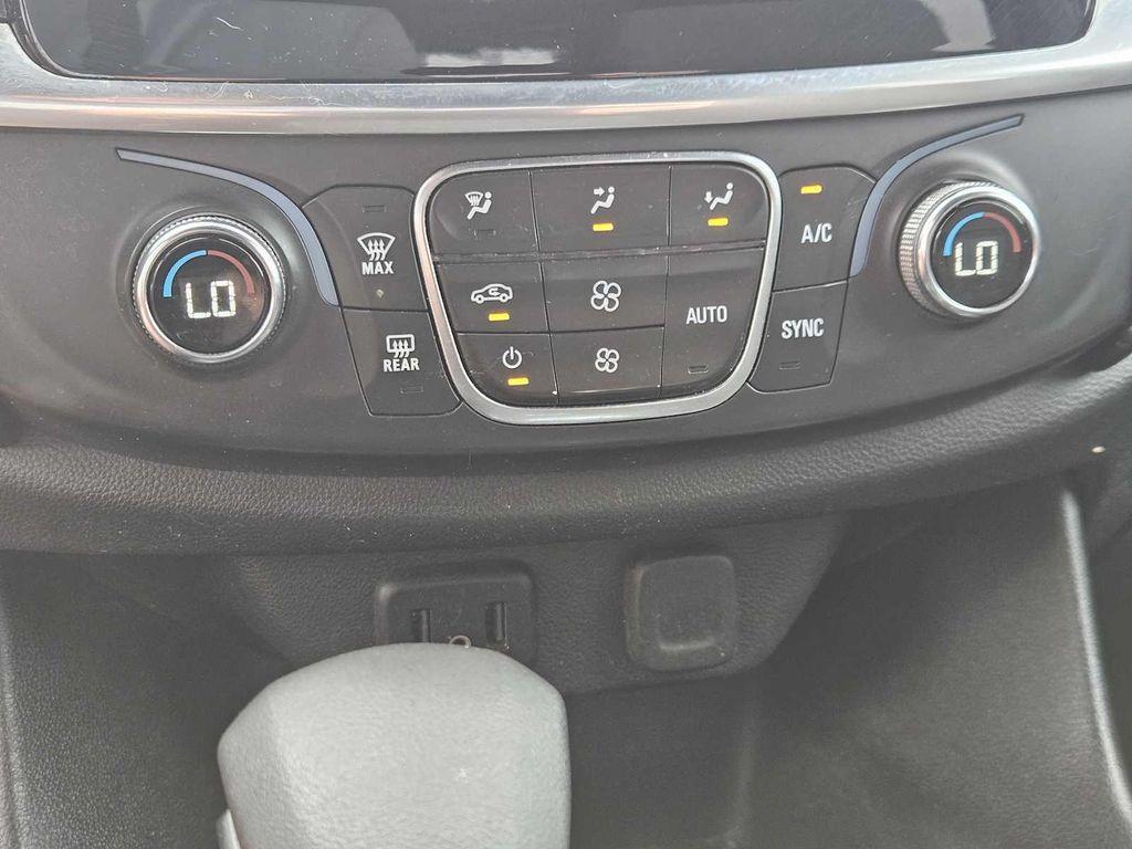 used 2022 Chevrolet Traverse car, priced at $19,832