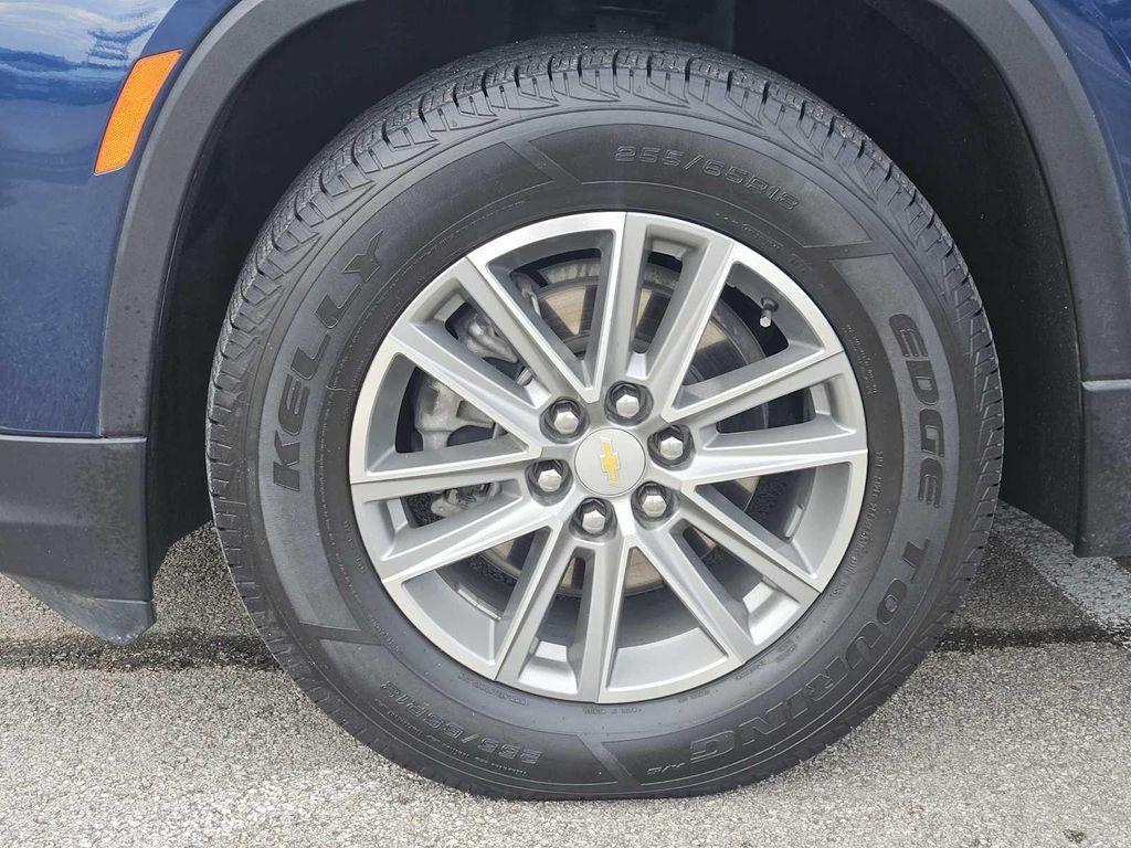 used 2022 Chevrolet Traverse car, priced at $19,832