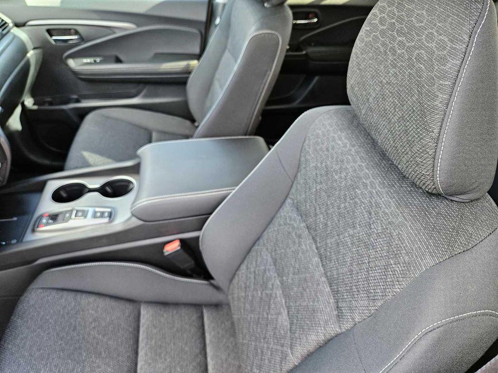 used 2024 Honda Ridgeline car, priced at $33,663