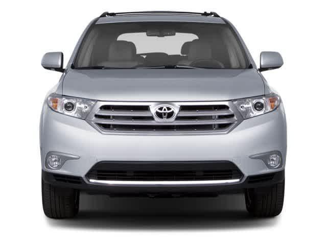 used 2013 Toyota Highlander car, priced at $12,999