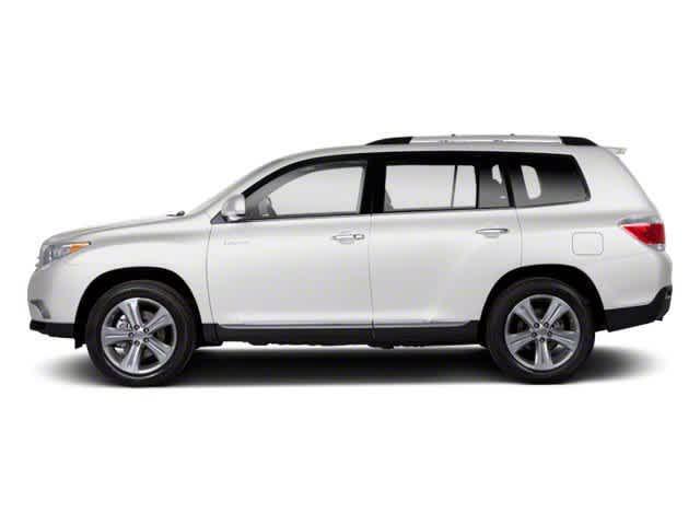 used 2013 Toyota Highlander car, priced at $12,999