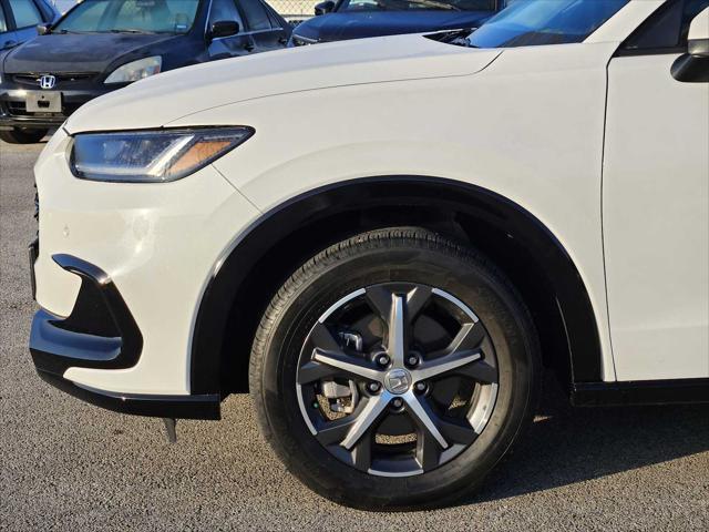 used 2025 Honda HR-V car, priced at $27,797