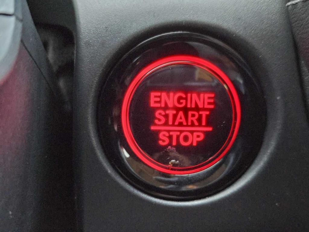 used 2025 Honda HR-V car, priced at $29,999