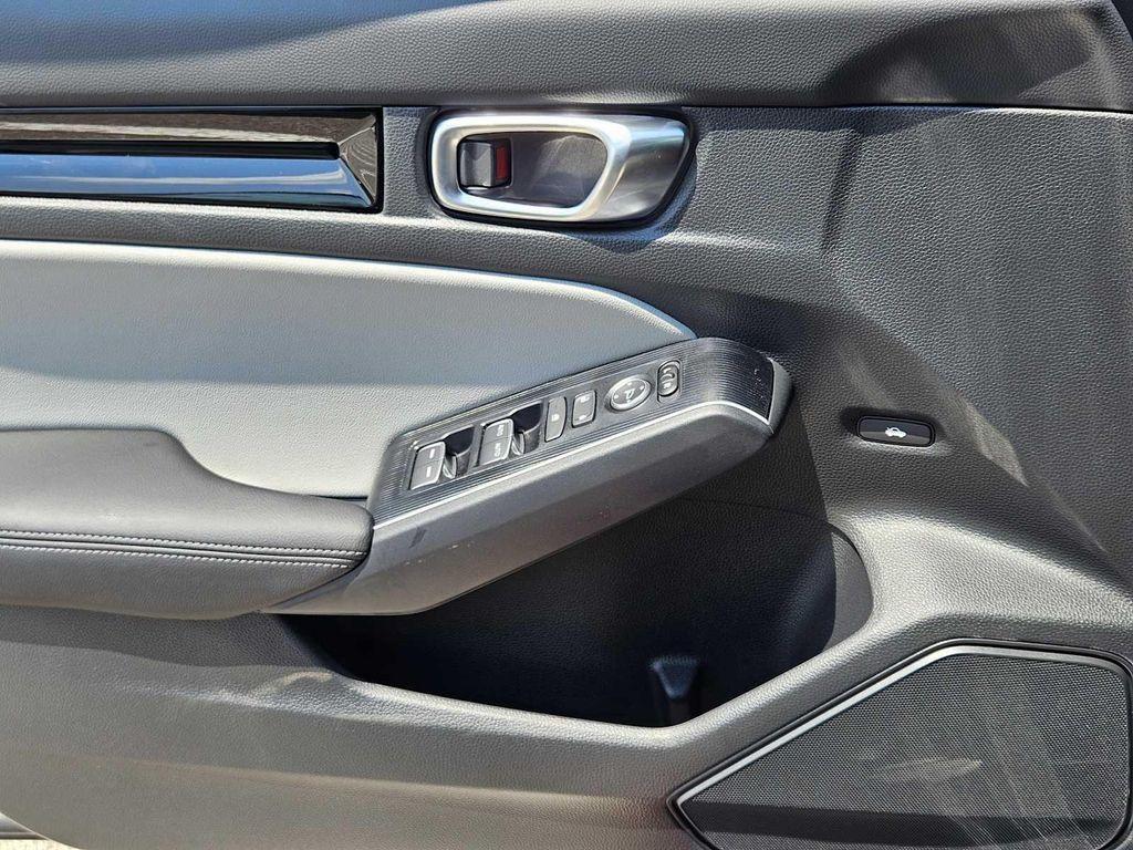 new 2026 Honda Civic Hybrid car, priced at $33,945