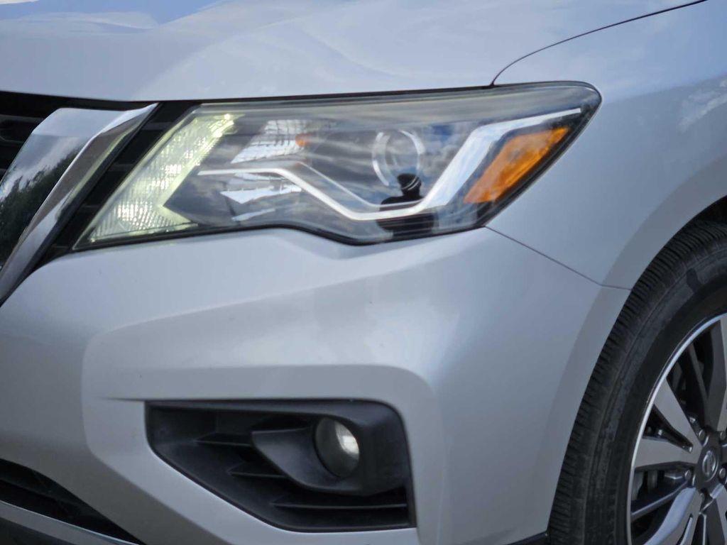 used 2020 Nissan Pathfinder car, priced at $16,238