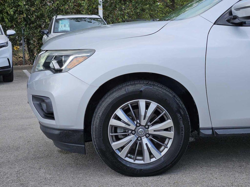 used 2020 Nissan Pathfinder car, priced at $16,238