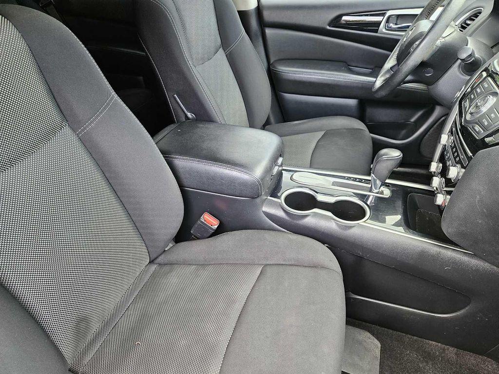 used 2020 Nissan Pathfinder car, priced at $16,238