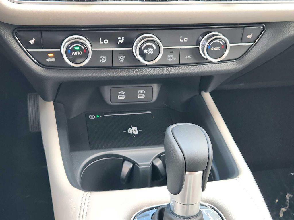 new 2026 Honda HR-V car, priced at $33,455
