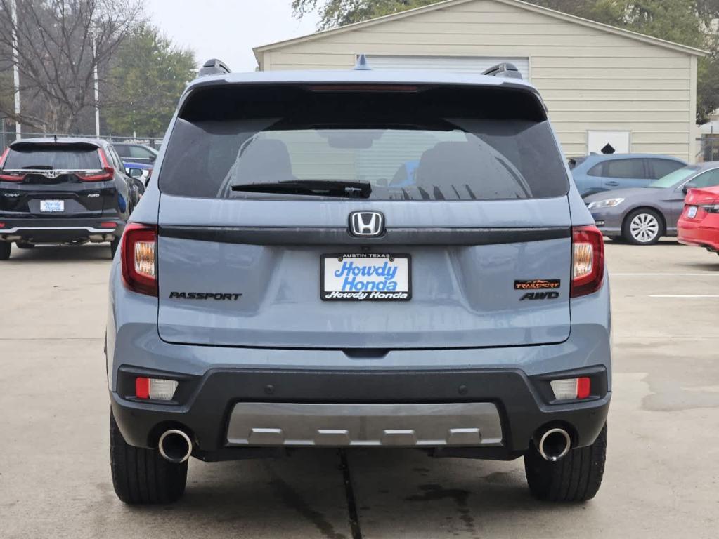 used 2022 Honda Passport car, priced at $31,004