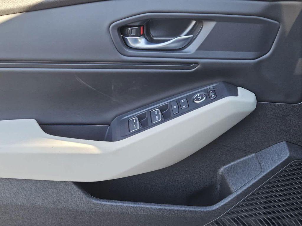 new 2025 Honda Accord car, priced at $32,210