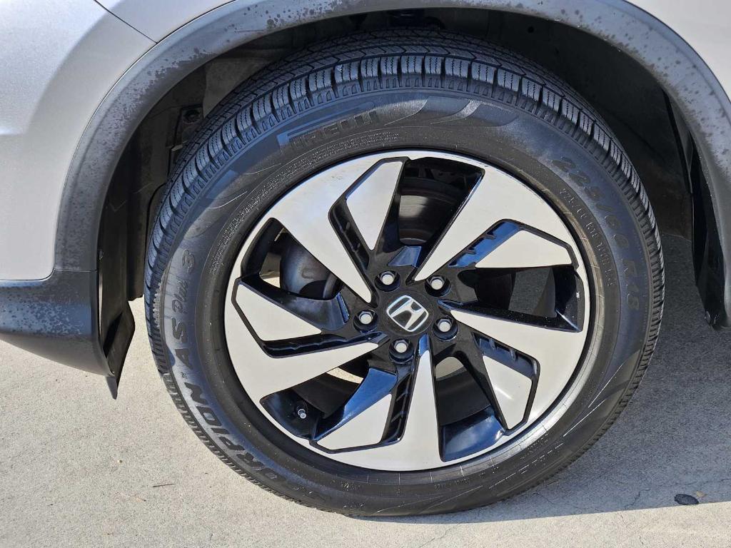 used 2015 Honda CR-V car, priced at $12,999