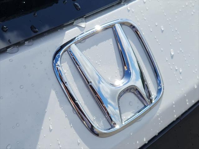 new 2025 Honda Pilot car, priced at $45,405