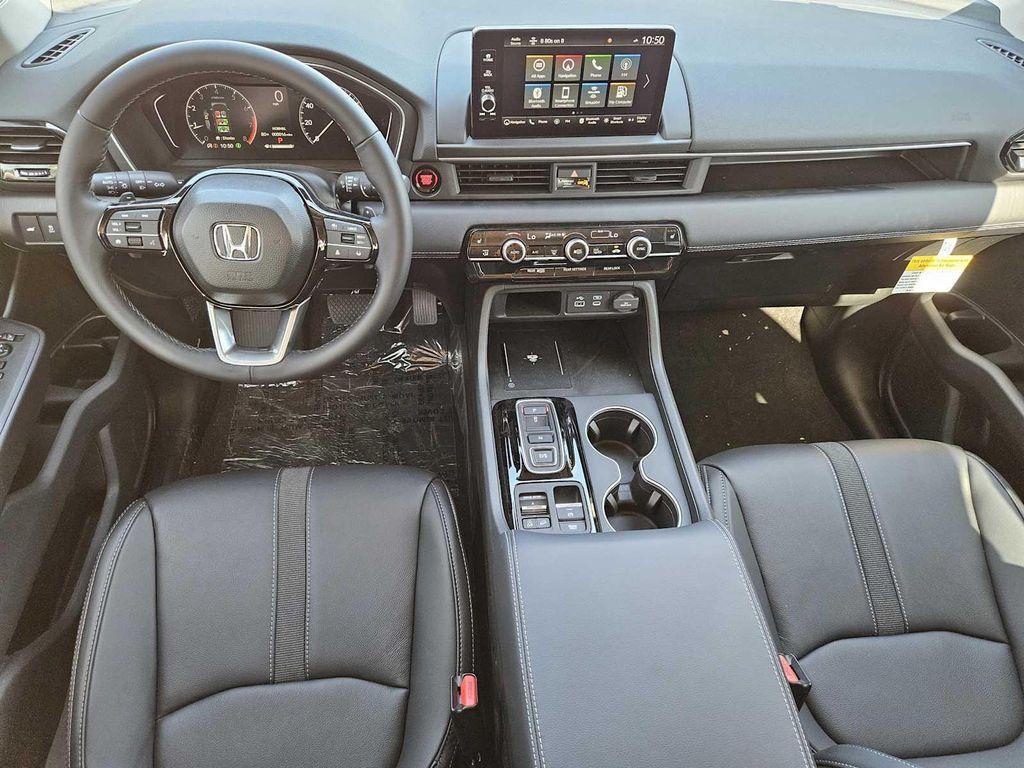 new 2025 Honda Pilot car, priced at $52,100