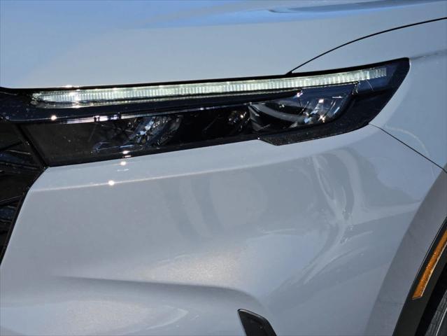 new 2025 Honda CR-V Hybrid car, priced at $41,000