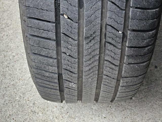 used 2022 Honda Pilot car, priced at $24,999