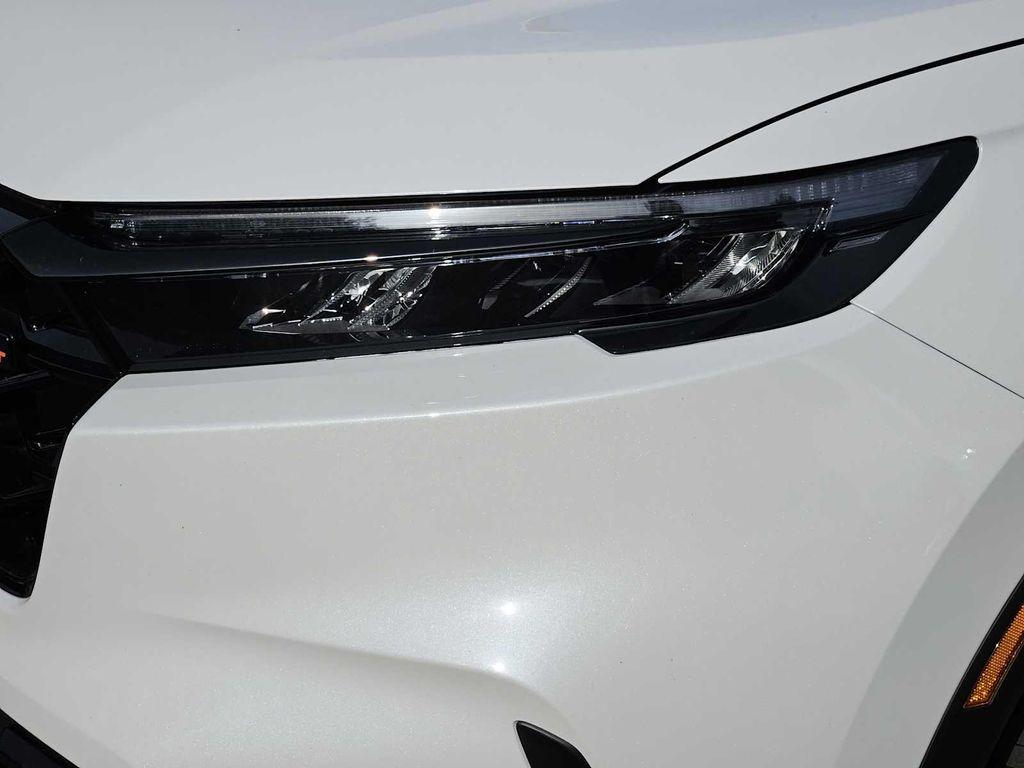 new 2026 Honda CR-V Hybrid car, priced at $40,650