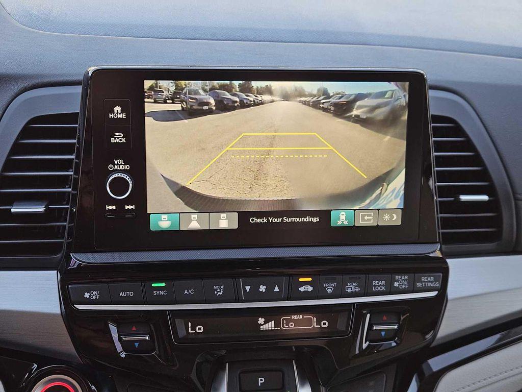 new 2026 Honda Odyssey car, priced at $50,020