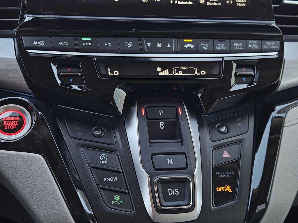 new 2026 Honda Odyssey car, priced at $50,020