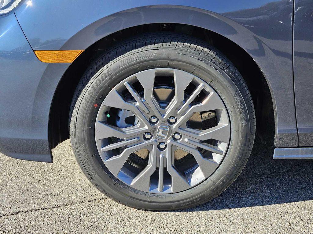 new 2026 Honda Odyssey car, priced at $50,020