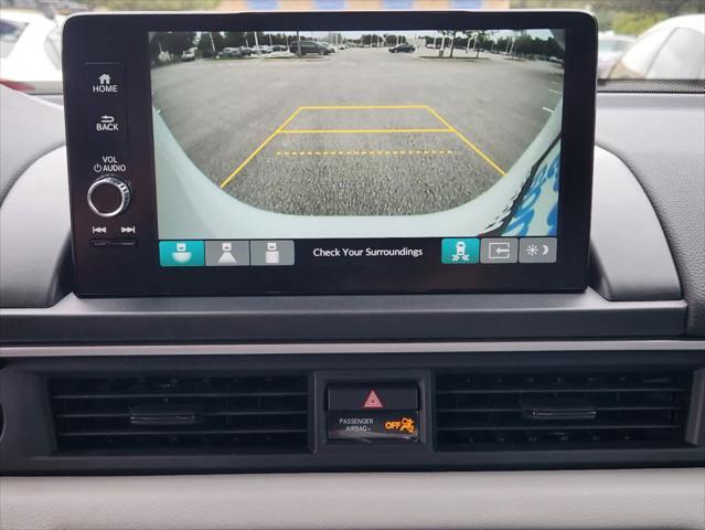 new 2025 Honda Pilot car, priced at $48,950