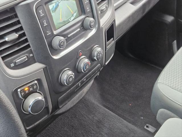 used 2019 Ram 1500 Classic car, priced at $18,574