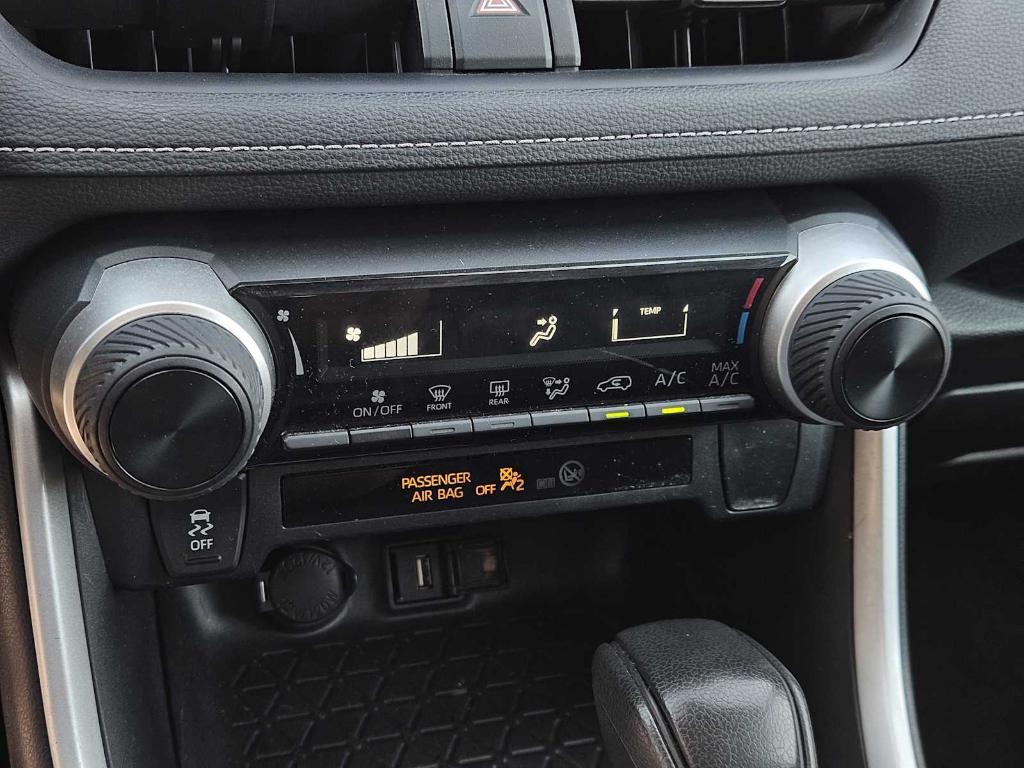 used 2020 Toyota RAV4 car, priced at $18,877