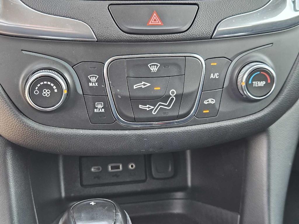 used 2021 Chevrolet Equinox car, priced at $15,999