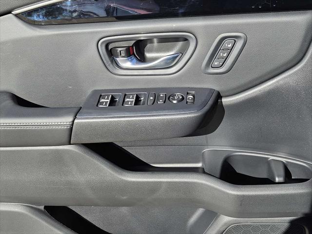 new 2025 Honda Pilot car, priced at $46,885
