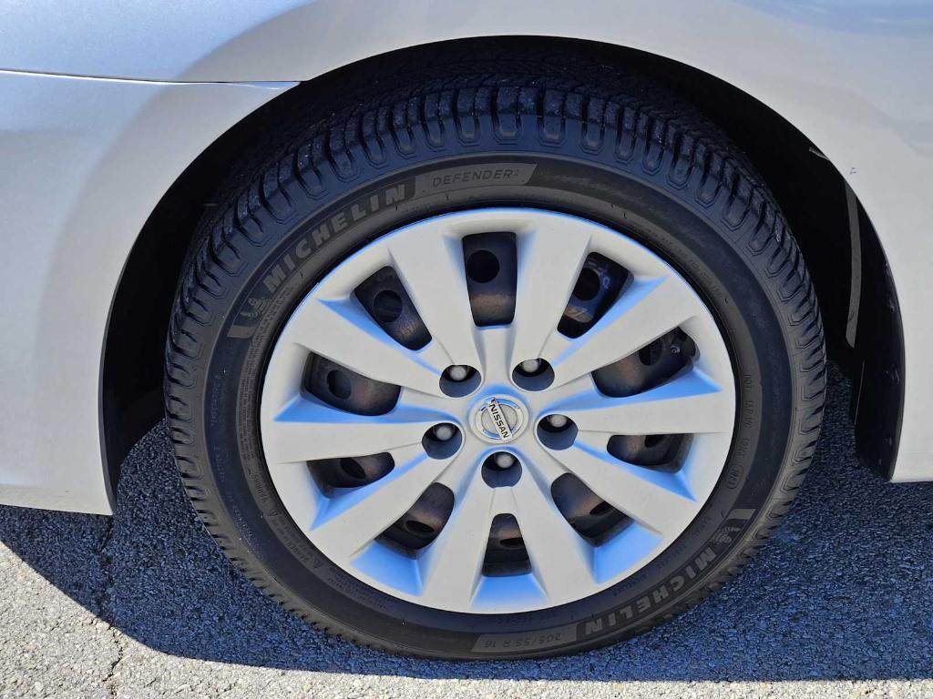 used 2017 Nissan Sentra car, priced at $10,484