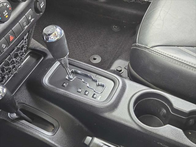 used 2015 Jeep Wrangler Unlimited car, priced at $19,650