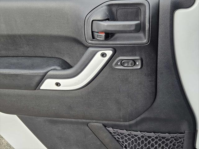 used 2015 Jeep Wrangler Unlimited car, priced at $19,650