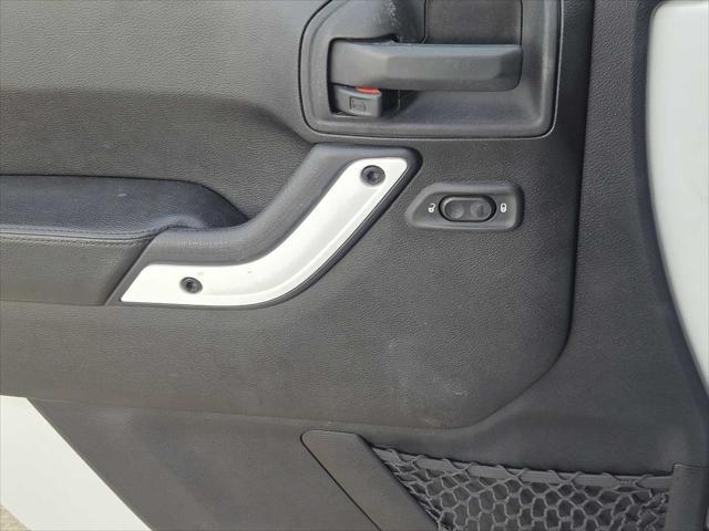 used 2015 Jeep Wrangler Unlimited car, priced at $15,980