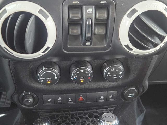 used 2015 Jeep Wrangler Unlimited car, priced at $15,980