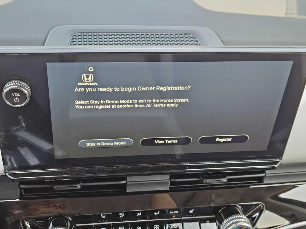 new 2025 Honda Prologue car, priced at $56,605