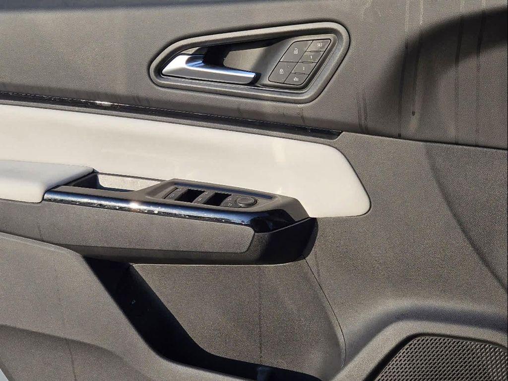 new 2025 Honda Prologue car, priced at $59,850