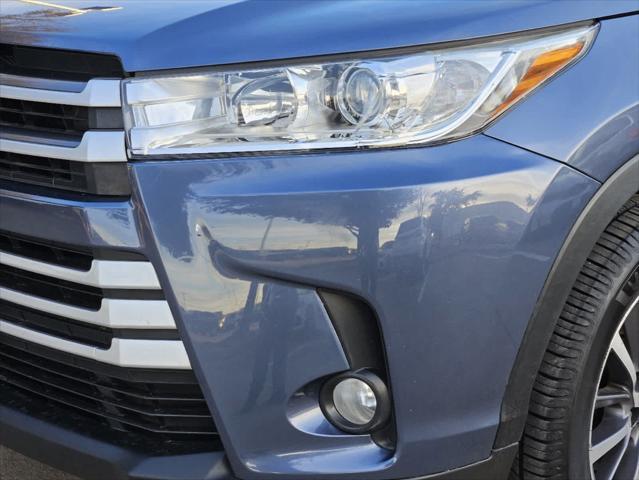 used 2017 Toyota Highlander car, priced at $24,392