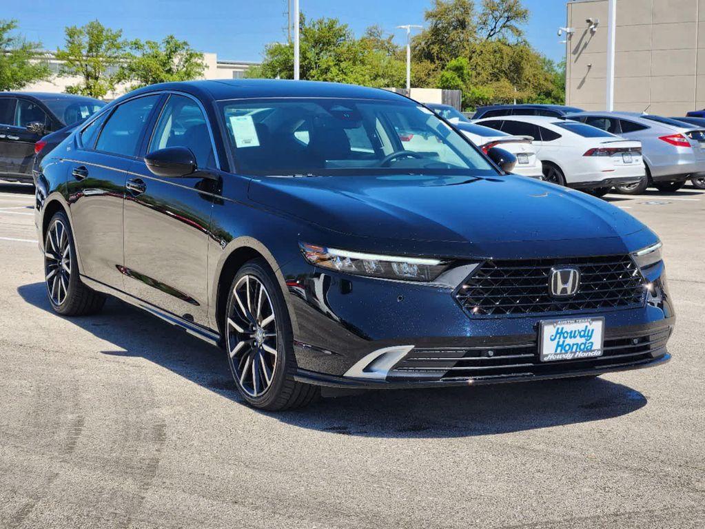 new 2025 Honda Accord Hybrid car, priced at $40,450