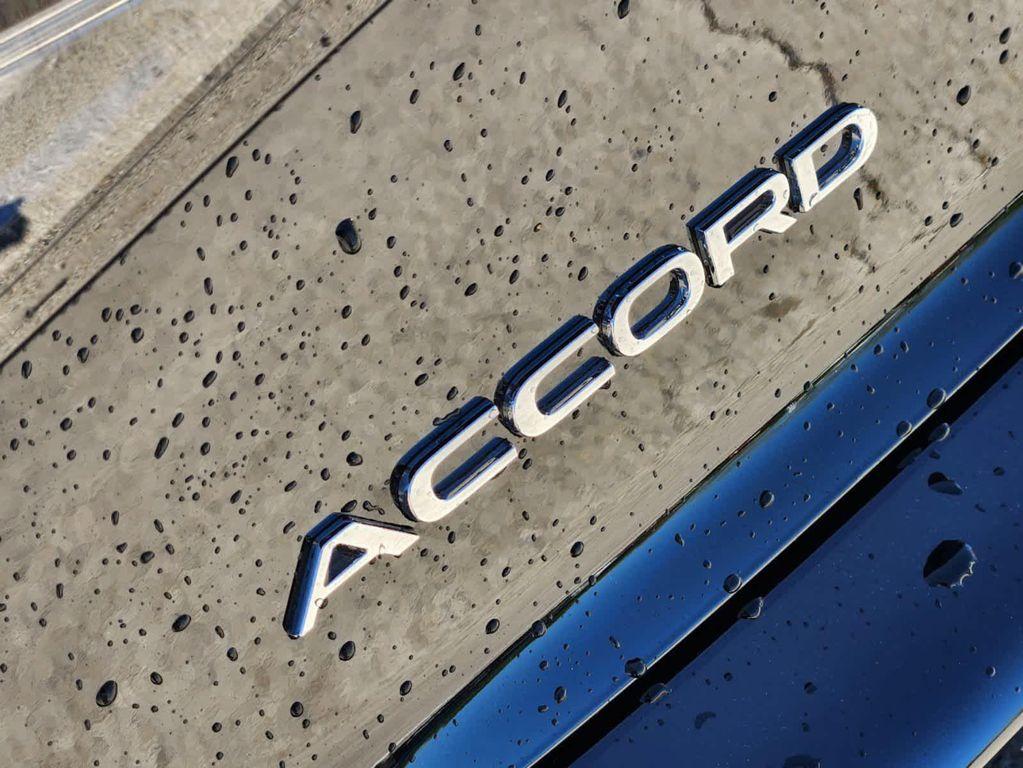 new 2025 Honda Accord Hybrid car, priced at $40,450