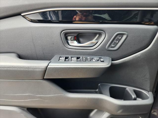 new 2025 Honda Pilot car, priced at $46,885