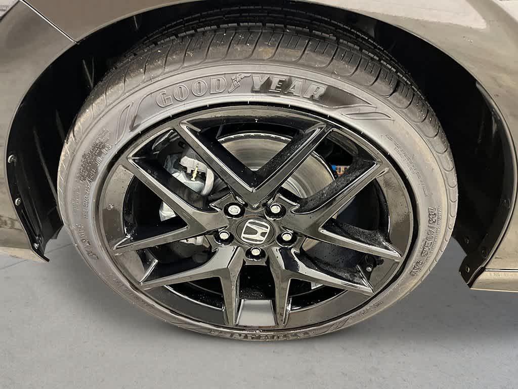 new 2026 Honda Civic Hybrid car, priced at $30,445