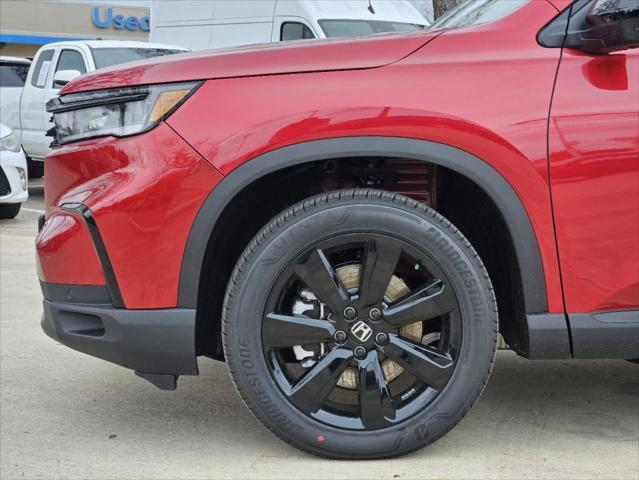 new 2025 Honda Pilot car, priced at $56,485