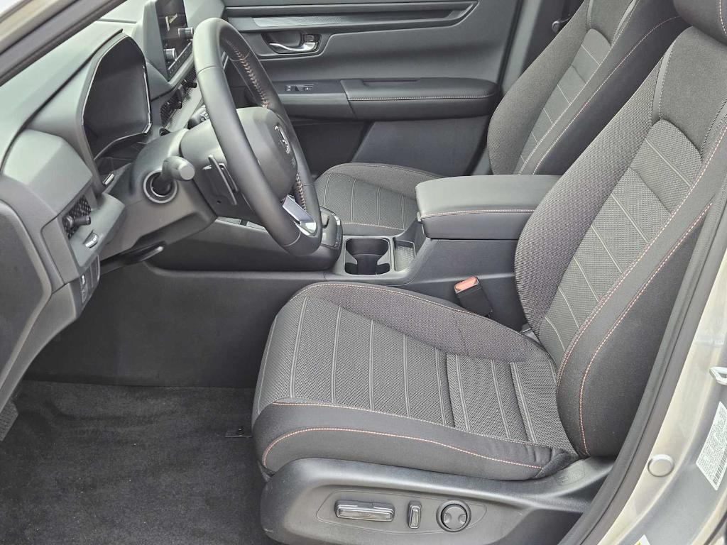 used 2025 Honda CR-V Hybrid car, priced at $33,718