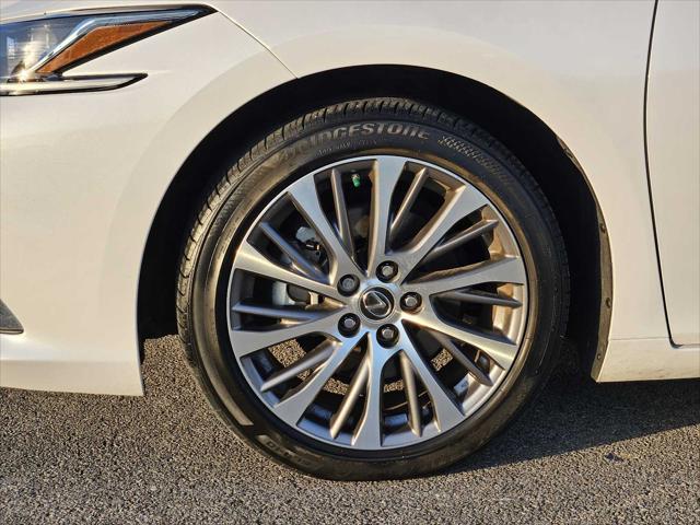 used 2021 Lexus ES 350 car, priced at $33,838