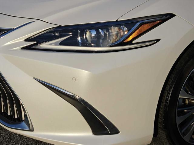 used 2021 Lexus ES 350 car, priced at $33,838