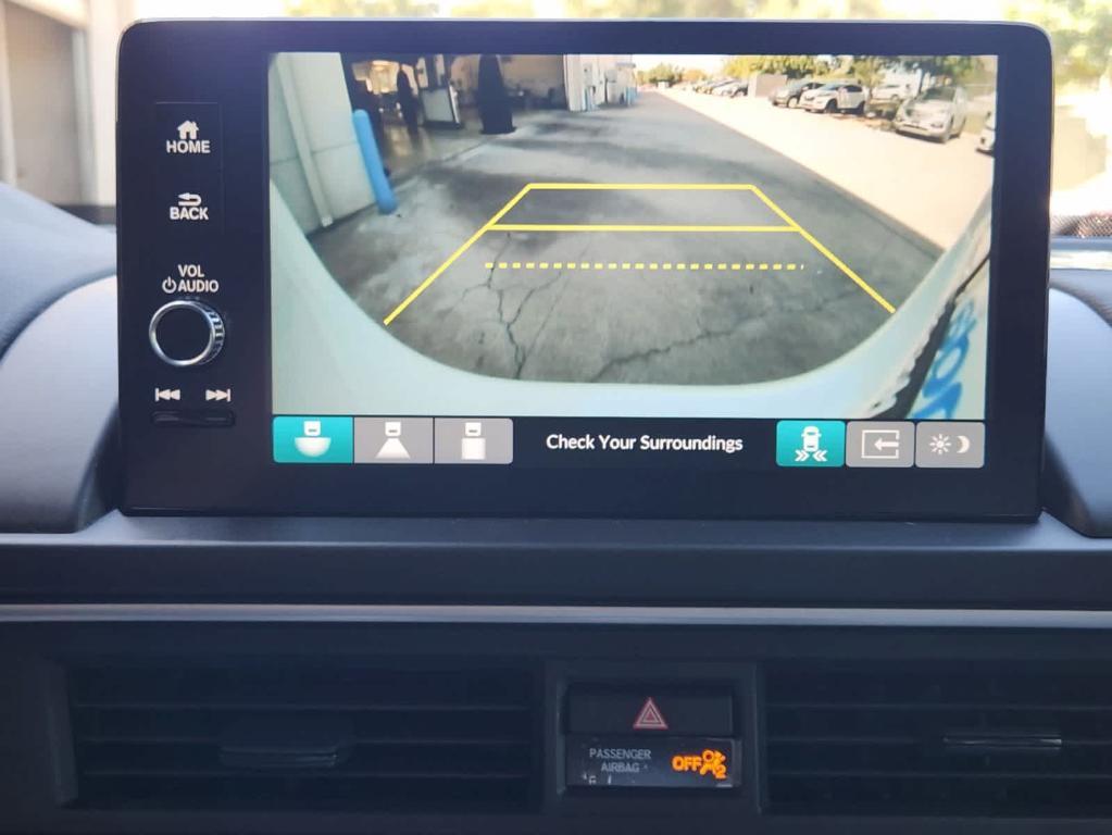 new 2025 Honda Pilot car, priced at $45,405