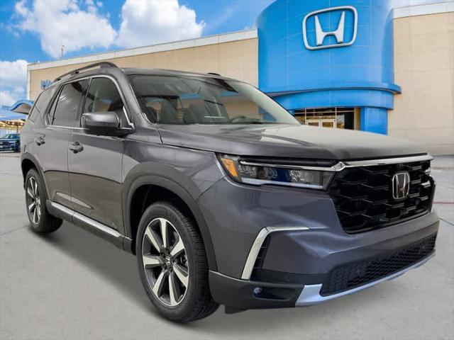 new 2025 Honda Pilot car, priced at $56,250