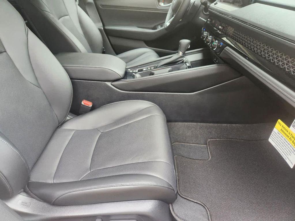 new 2025 Honda Accord Hybrid car, priced at $40,495
