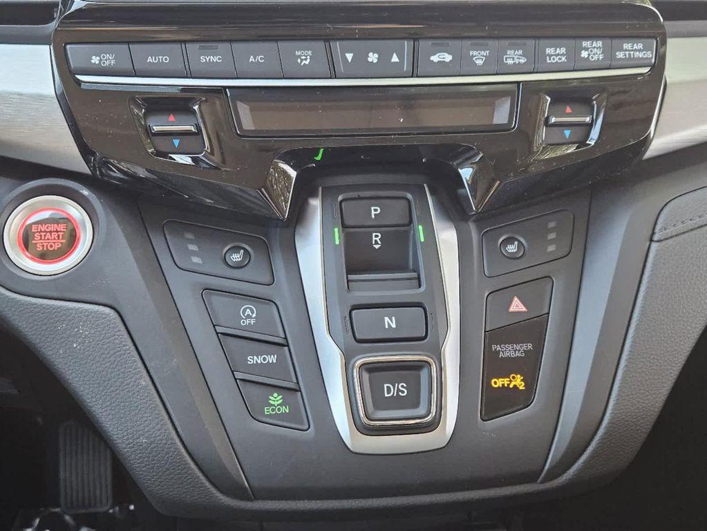 new 2025 Honda Odyssey car, priced at $43,670
